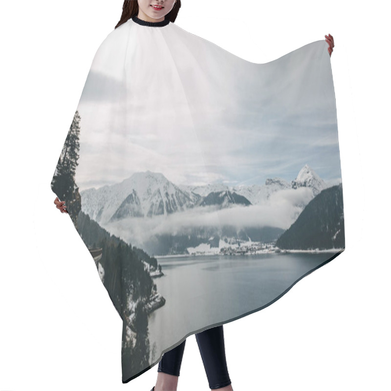 Personality  Lake Hair Cutting Cape