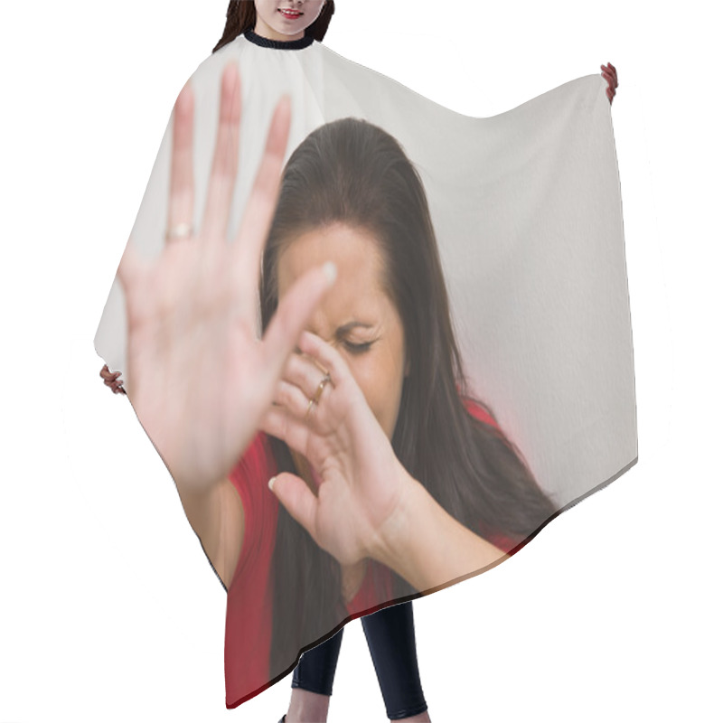 Personality  Anxious Woman Hair Cutting Cape