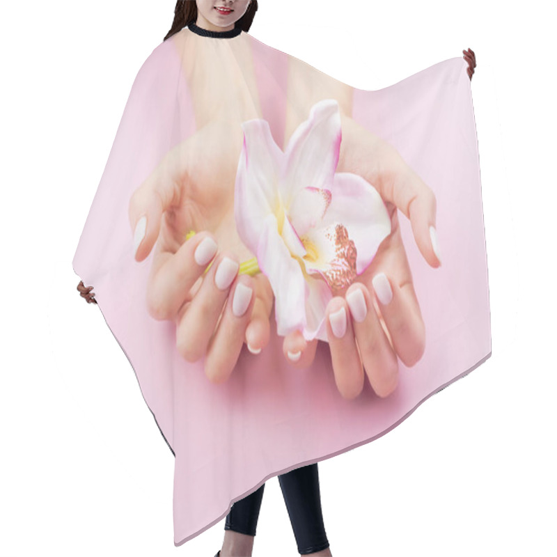 Personality  Beautiful Pastel Manicure Hair Cutting Cape