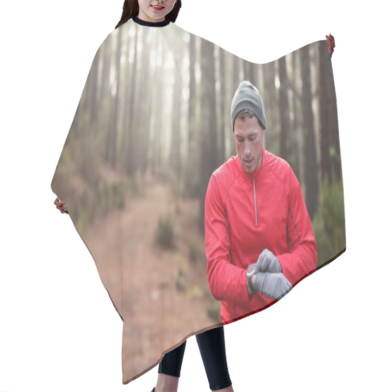 Personality  Trail Runner Looking At Heart Rate Monitor Watch Hair Cutting Cape