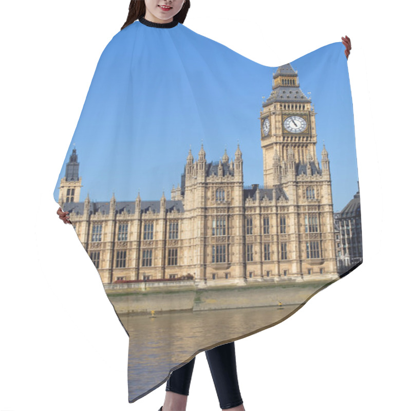 Personality  London Hair Cutting Cape