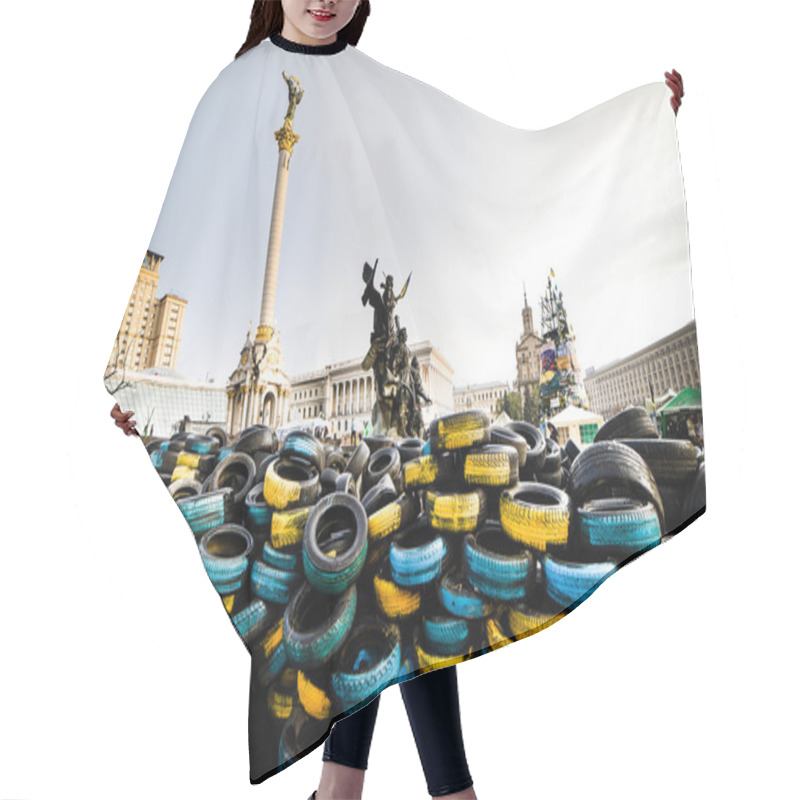 Personality  Maidan Nezalezhnosti Hair Cutting Cape