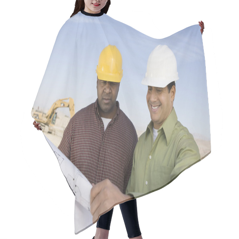 Personality  Construction Workers With Blueprints Hair Cutting Cape