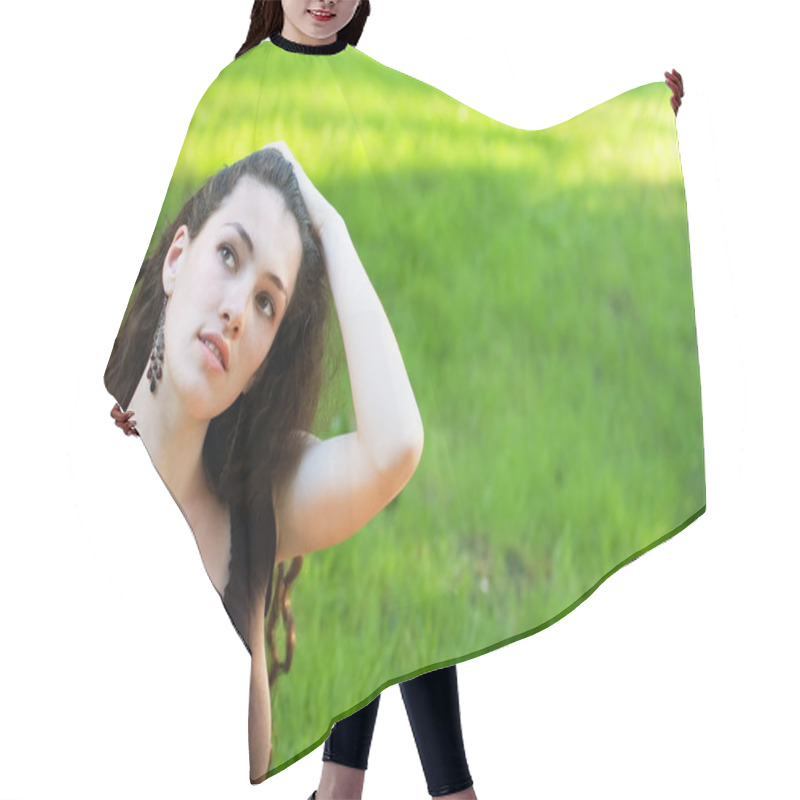 Personality  Girl On The Grass Hair Cutting Cape