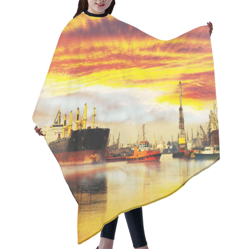 Personality  Tanker Ship With Tugs Hair Cutting Cape