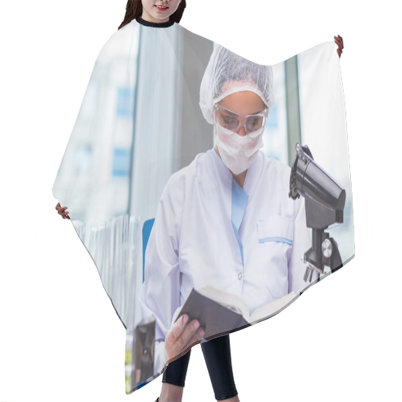 Personality  Young Student Working With Chemical Solutions In Lab Hair Cutting Cape