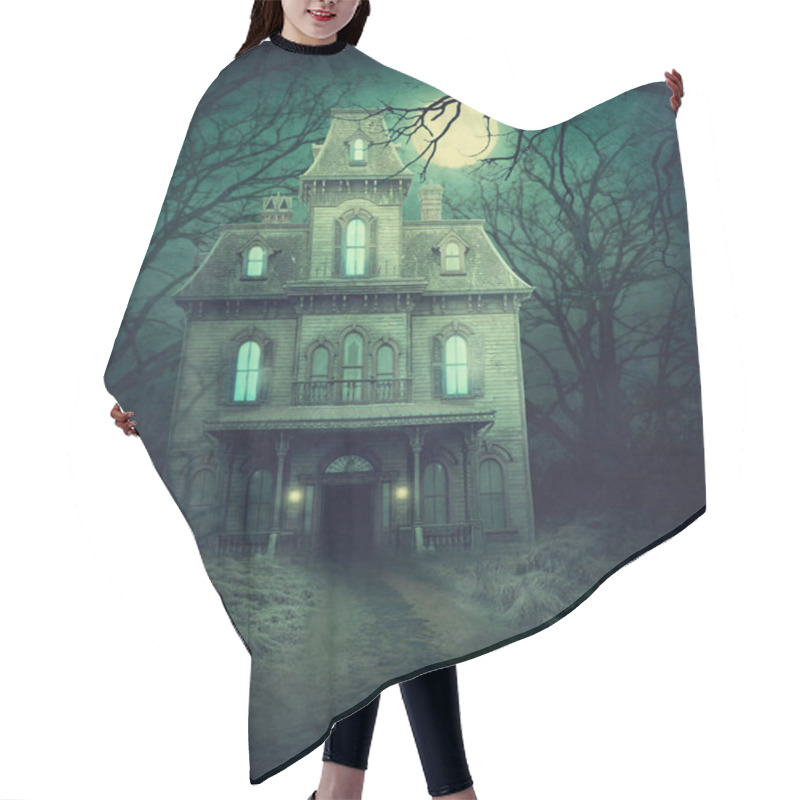 Personality  Haunted House In Forest Hair Cutting Cape