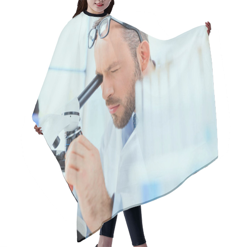 Personality  Doctor Working At Testing Laboratory Hair Cutting Cape