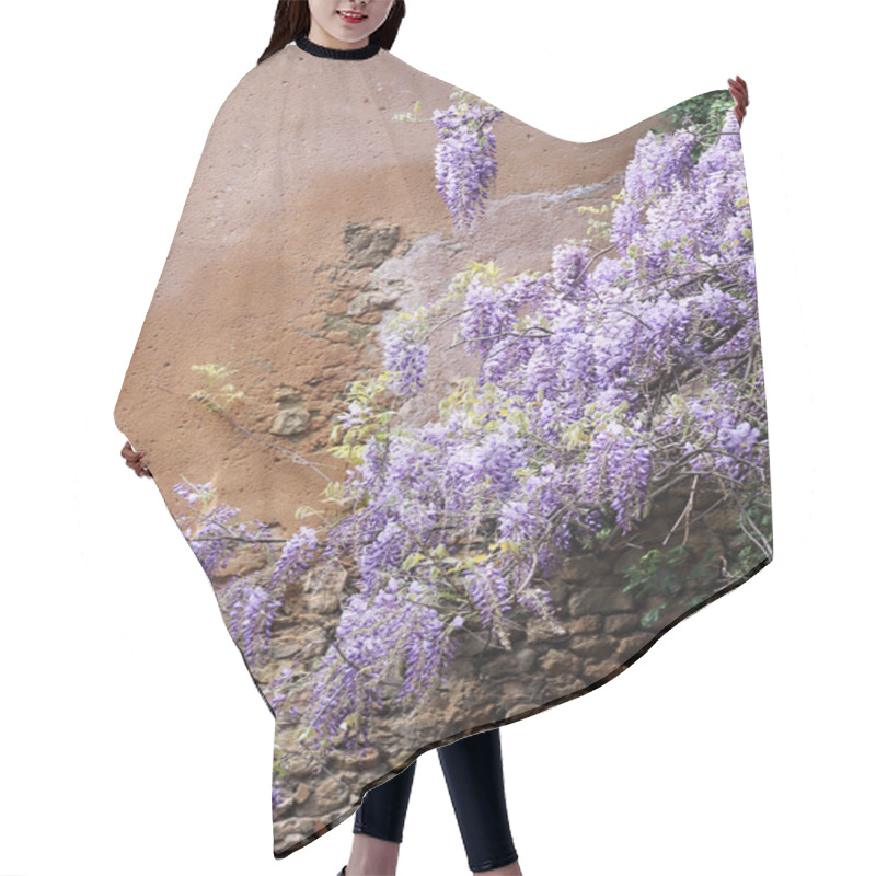 Personality  Cascading Purple Wisteria Vine Hair Cutting Cape