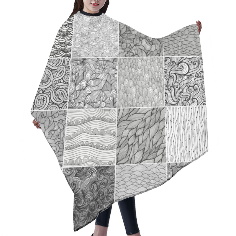 Personality  Sixteen Black And White Wave Patterns Hair Cutting Cape