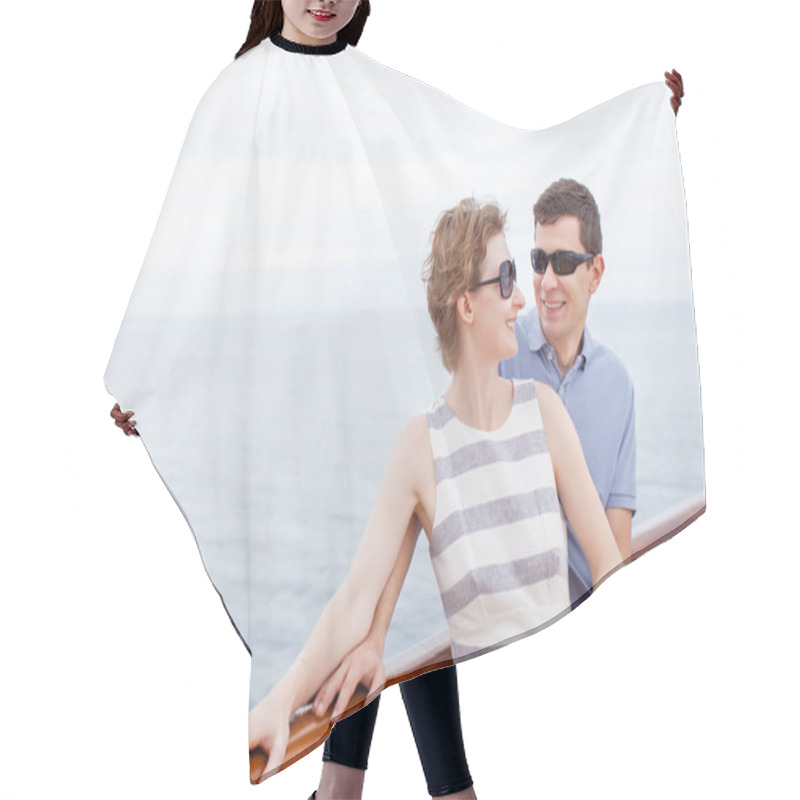 Personality  Couple Cruising Hair Cutting Cape