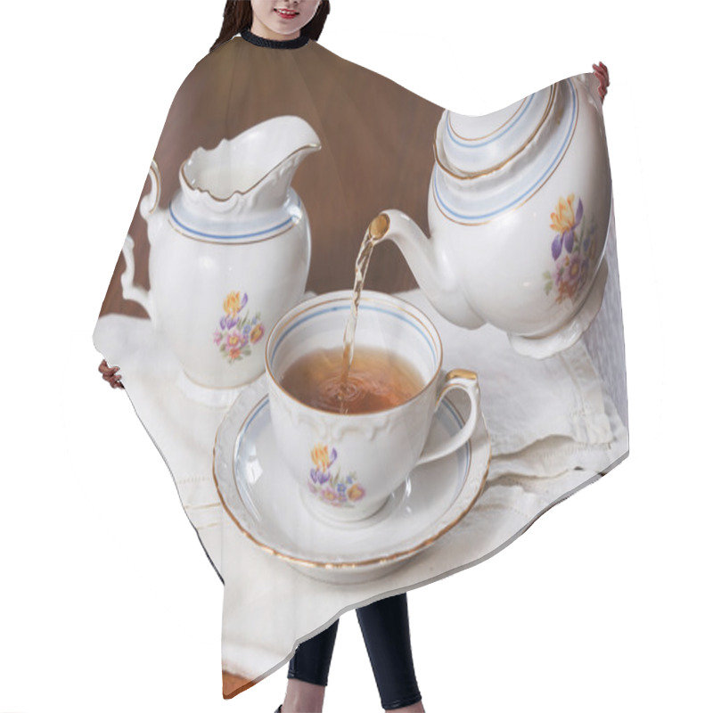 Personality  Tea Being Poured Into Cup, Tea Set On Wood Hair Cutting Cape