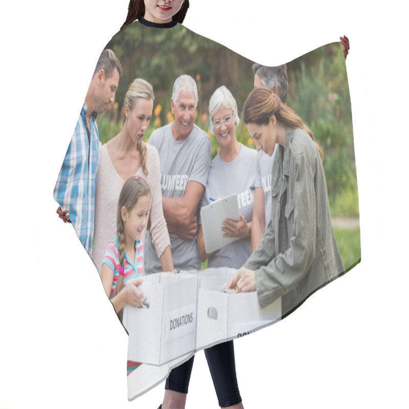 Personality  Happy Volunteer Family Separating Donations Stuffs Hair Cutting Cape