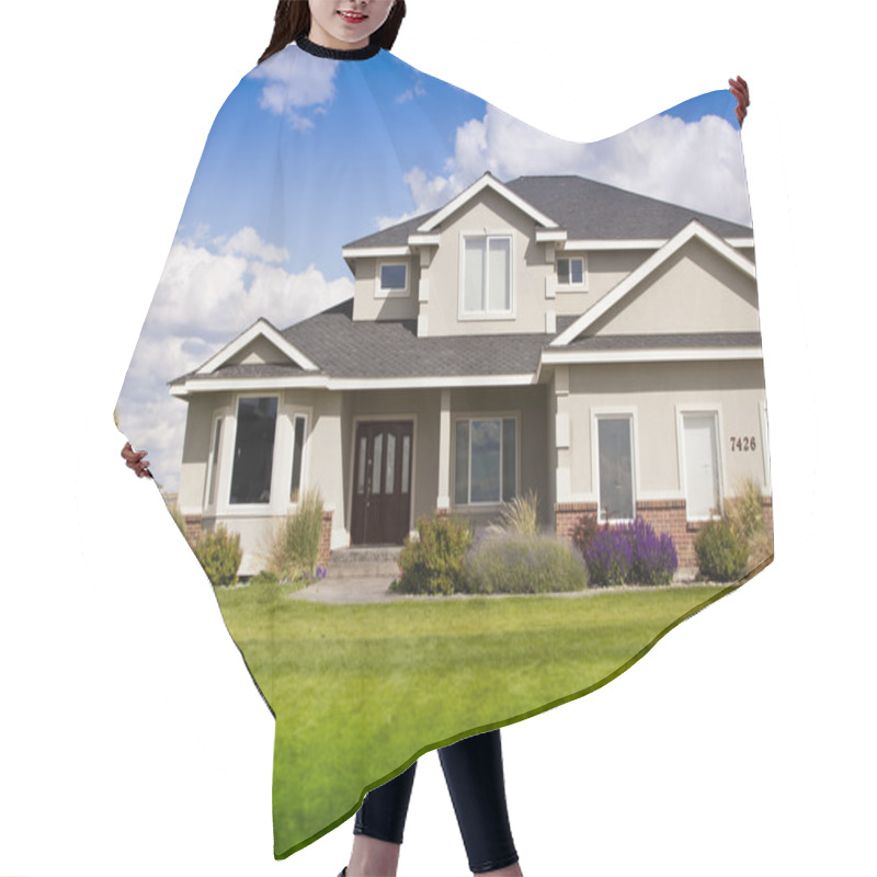 Personality  Suburban House Hair Cutting Cape