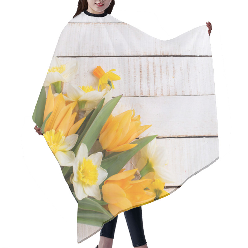 Personality  Fresh Tulips And Narcissus Hair Cutting Cape