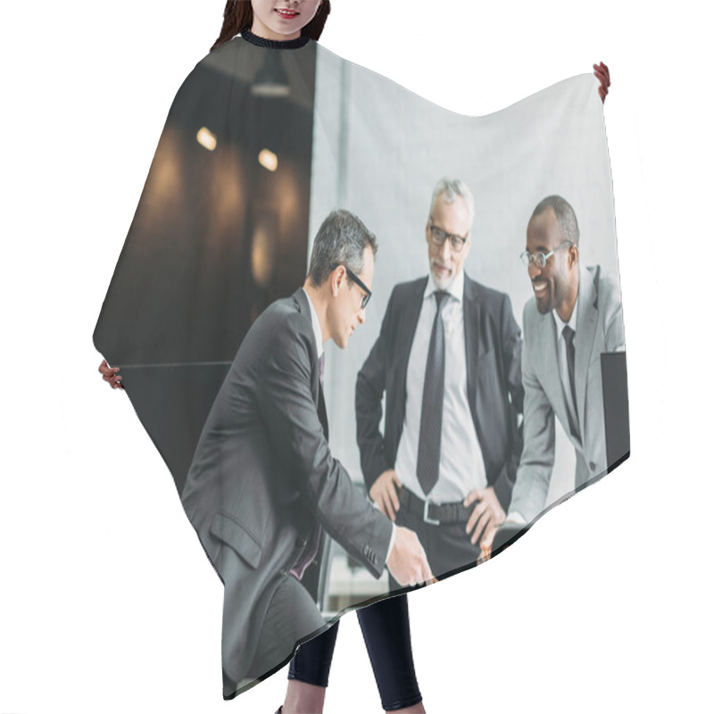 Personality  Plan Hair Cutting Cape