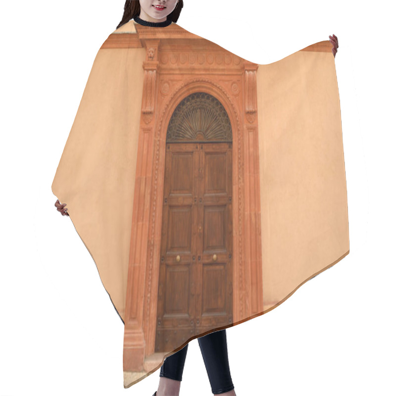 Personality  Elegant Italian Front Door Hair Cutting Cape