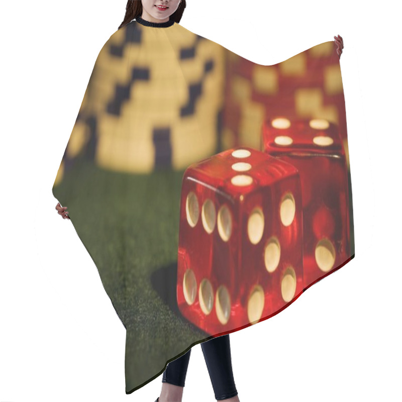 Personality  Lucky Seven On Dice Hair Cutting Cape