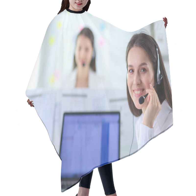 Personality  Smiling Businesswoman Or Helpline Operator With Headset And Computer At Office Hair Cutting Cape