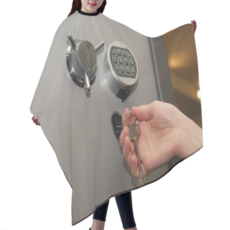 Personality  Safe Hair Cutting Cape