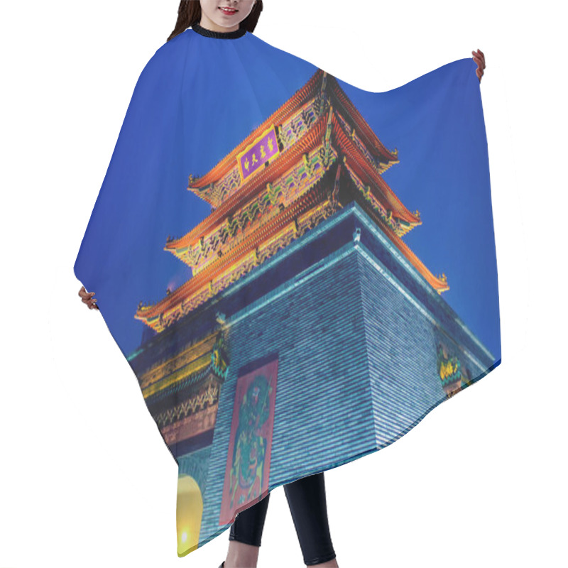 Personality   Ancient Chinese Architecture At Night  Hair Cutting Cape