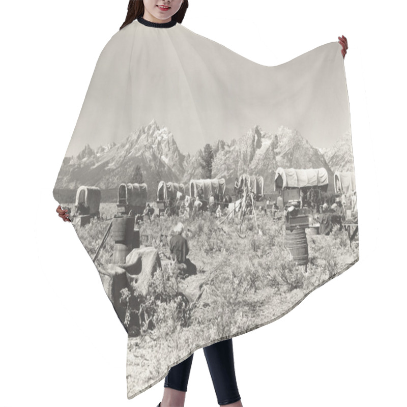 Personality  American Pioneers In Mountains Hair Cutting Cape