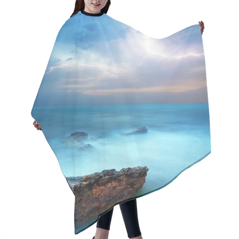 Personality  Storm In Sea Hair Cutting Cape