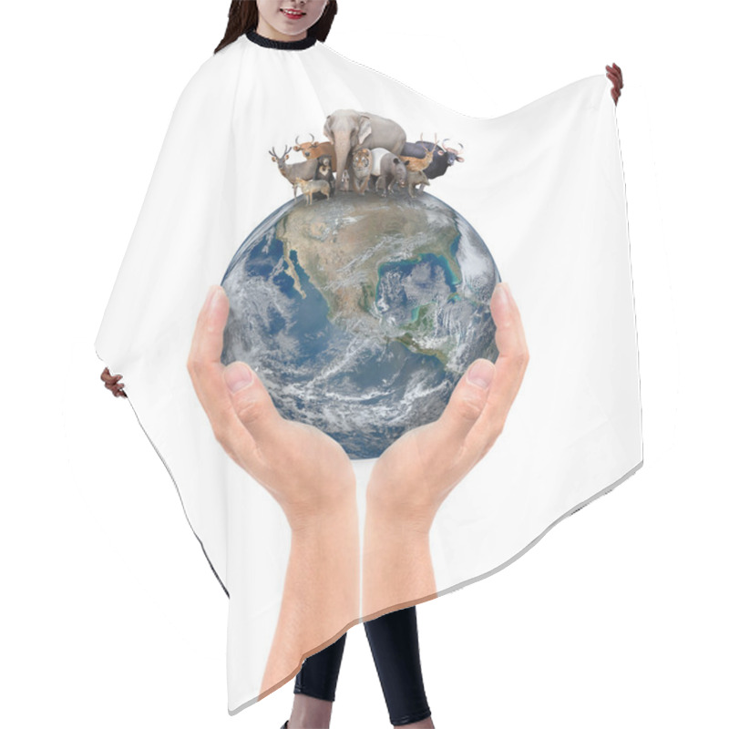 Personality  Hand Hold Animal On The Earth Hair Cutting Cape