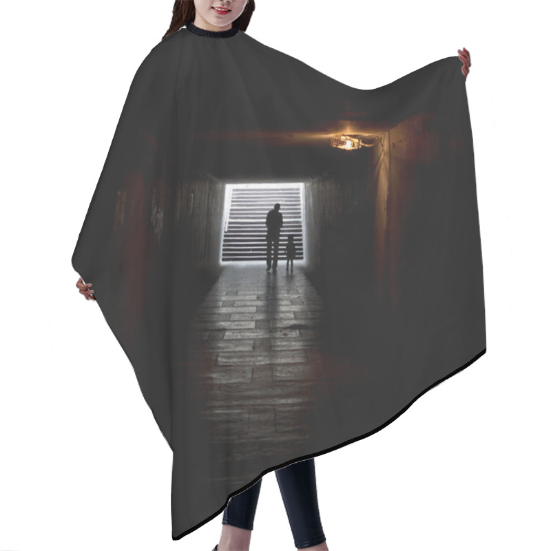 Personality  Tunnel Hair Cutting Cape