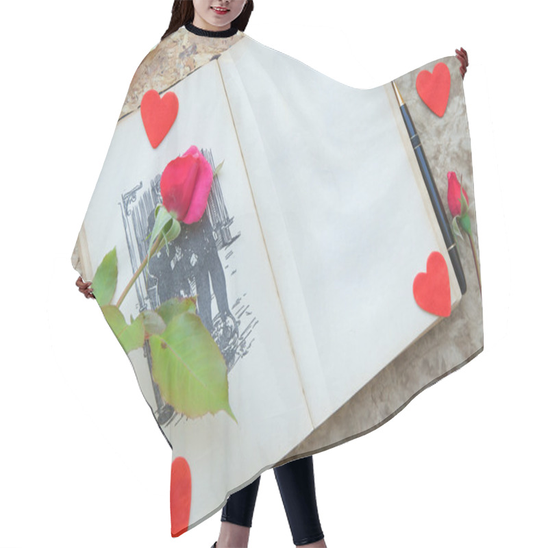 Personality  Valentine's Day Background Hair Cutting Cape