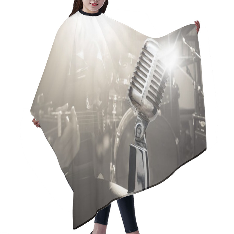 Personality  Retro Microphone Over Musician Hair Cutting Cape