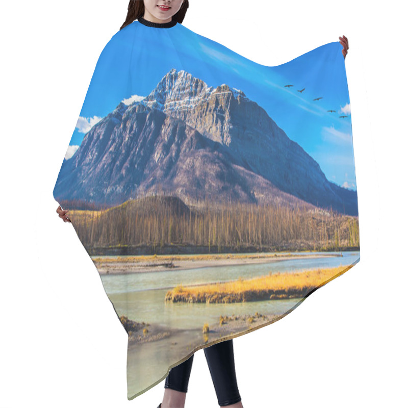 Personality   Indian Summer In The Mountains Of Canada. On Coast Of The Abraham Lake The Autumn Multi-color Woods  Concept Of Ecological And Active Tourism Hair Cutting Cape