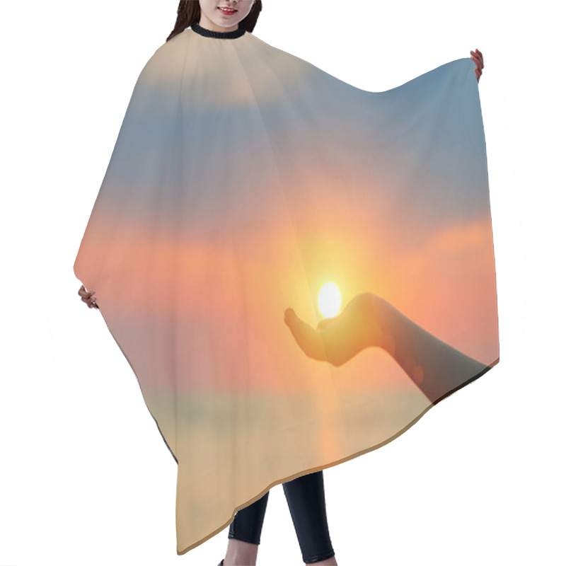 Personality  Sunset Over The Sea. The Sun In A Childs Hand. Hair Cutting Cape