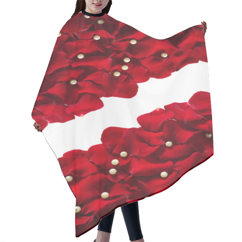 Personality  Pearl On A Rose Hair Cutting Cape