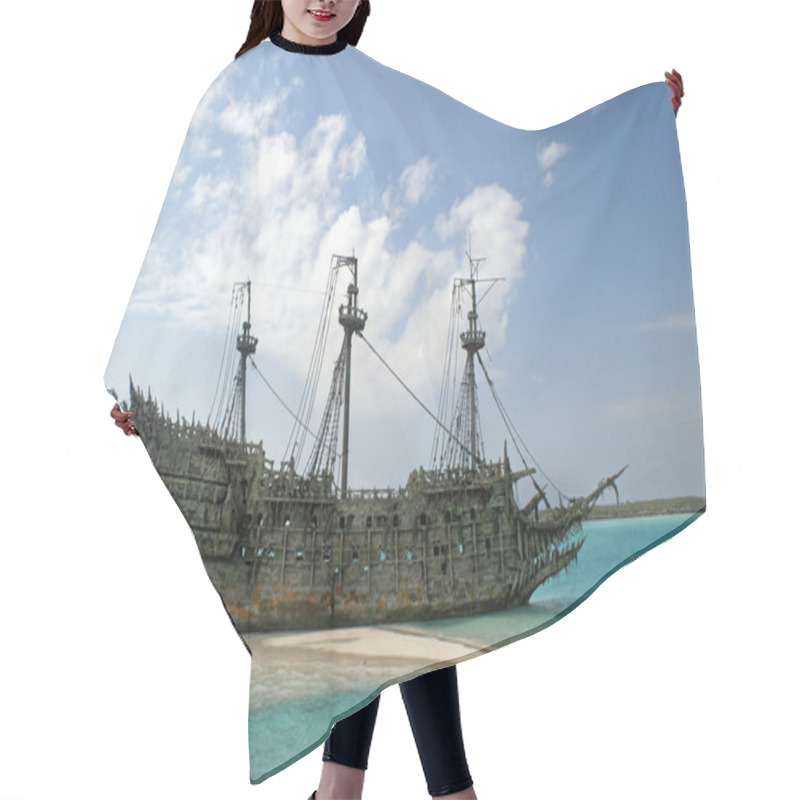 Personality  Caribbean Pirate Ship Hair Cutting Cape