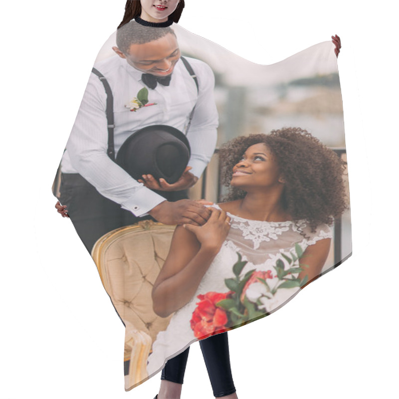 Personality  Exotic African Bride And Groom Holding Hands On The Terrace Hair Cutting Cape