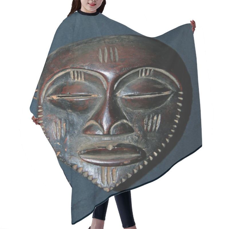 Personality  African Tribal Mask - Bakoba Tribe Hair Cutting Cape