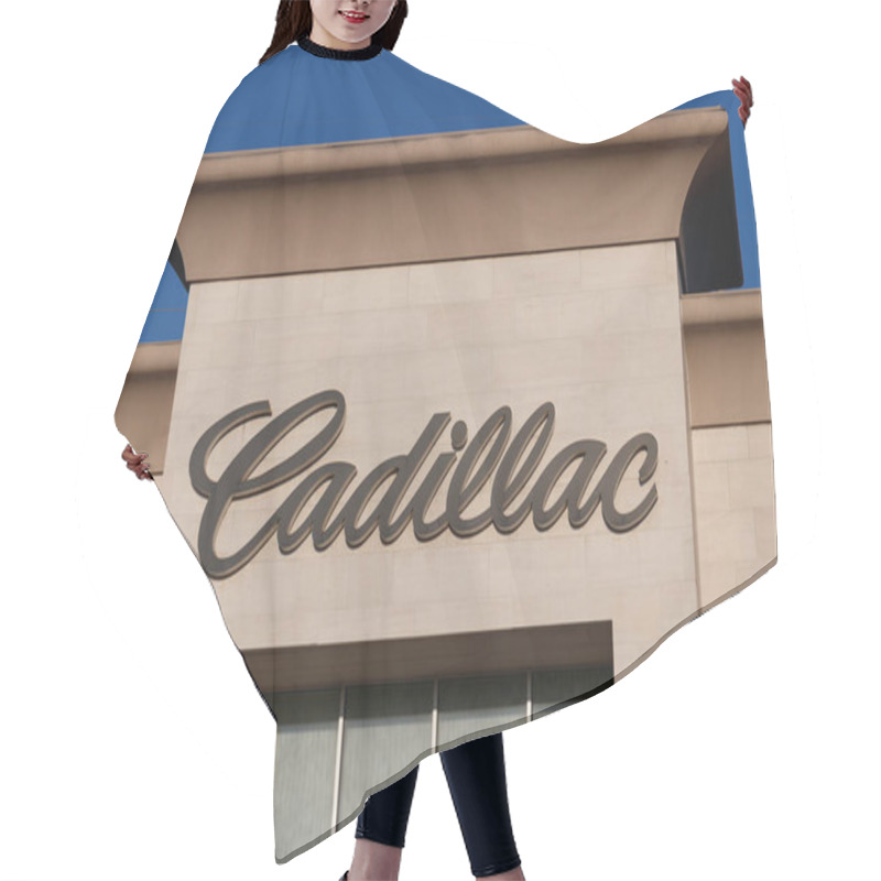 Personality  Deerfield - Circa June 2019: Cadillac Automobile Dealership. Cadillac Is The Luxury Division Of General Motors IV Hair Cutting Cape