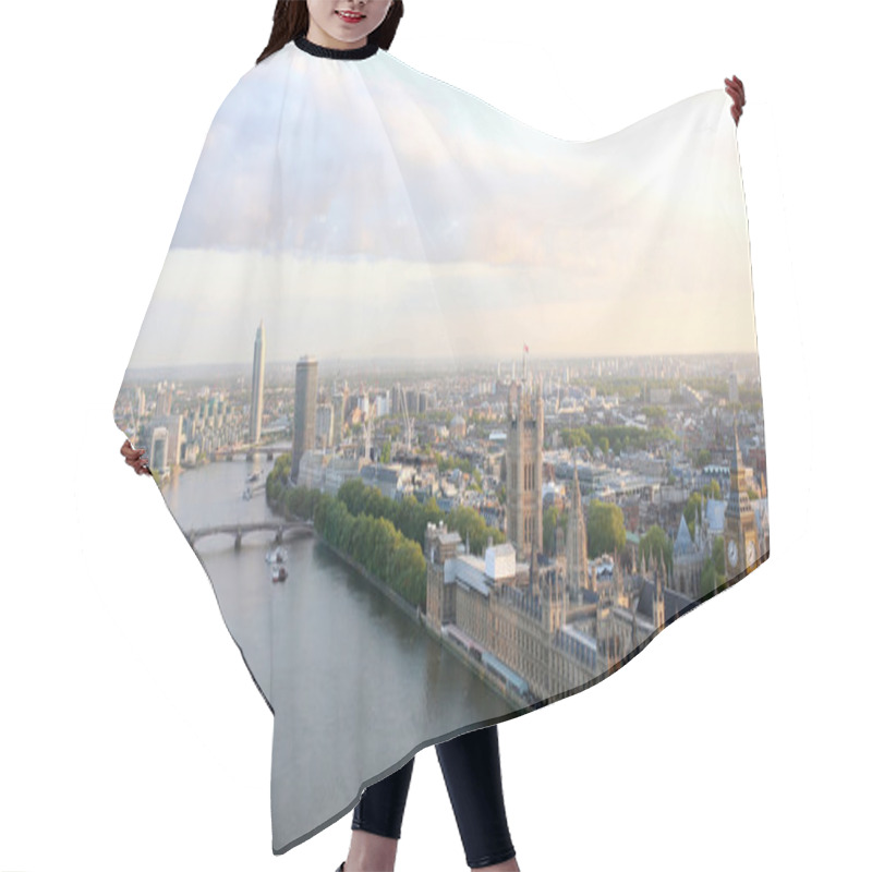 Personality  Fantastic Cityscape, View From London Eye Hair Cutting Cape