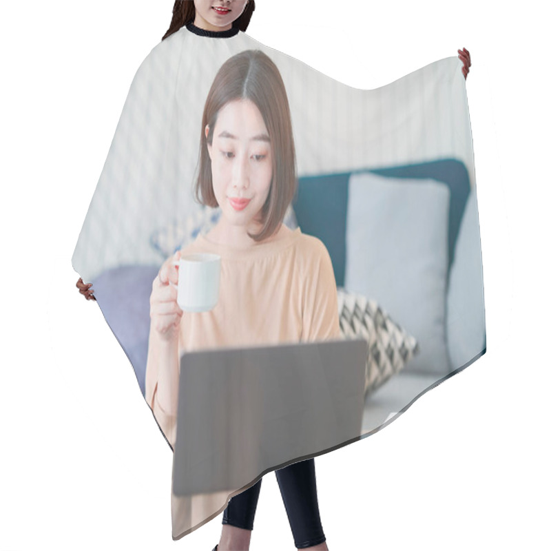 Personality  Asian Young Woman Working Remotely With Laptop In Room At Home Hair Cutting Cape