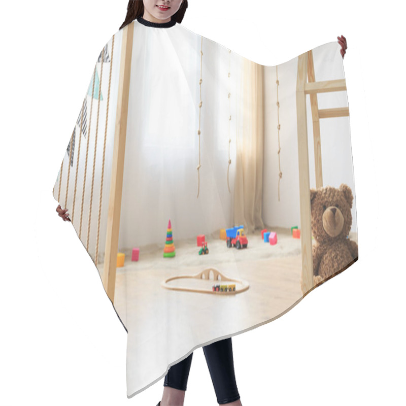 Personality  Eco Friendly Play Area Hair Cutting Cape