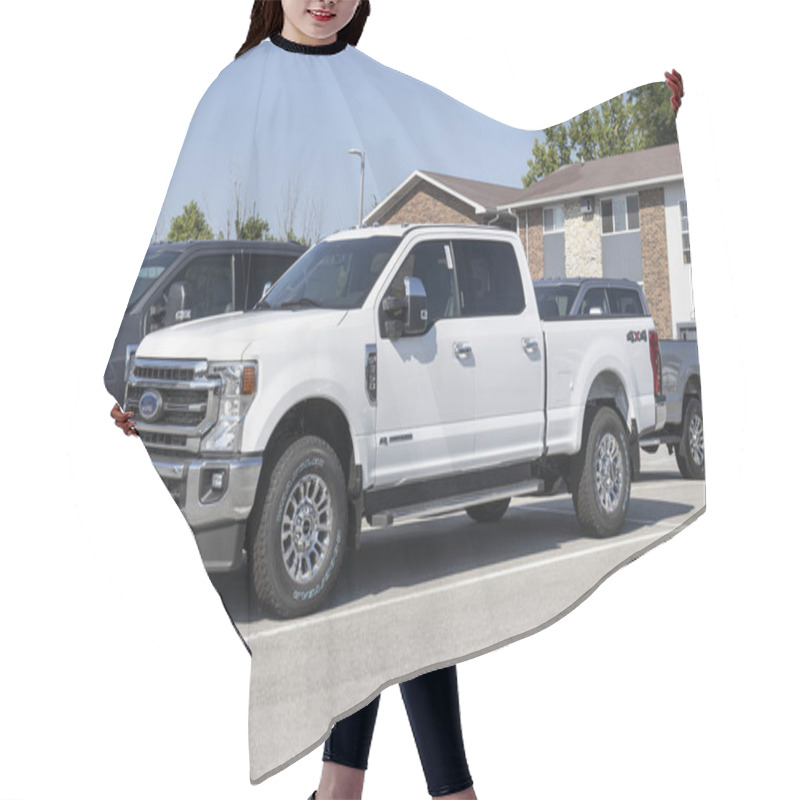 Personality  Kokomo - Circa August 2021: Ford F-350 Display At A Dealership. The Ford F350 Is Available In XL, XLT, Lariat, King Ranch, And Platinum Models. Hair Cutting Cape