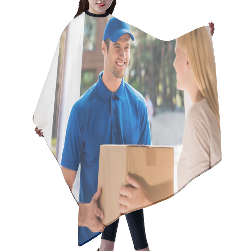 Personality  Delivery Man Giving Cardboard Box To Woman Hair Cutting Cape