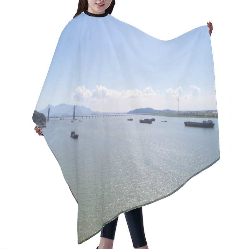 Personality  China Poyang Lake Landscape, Chinese Largest Freshwater Lake Hair Cutting Cape