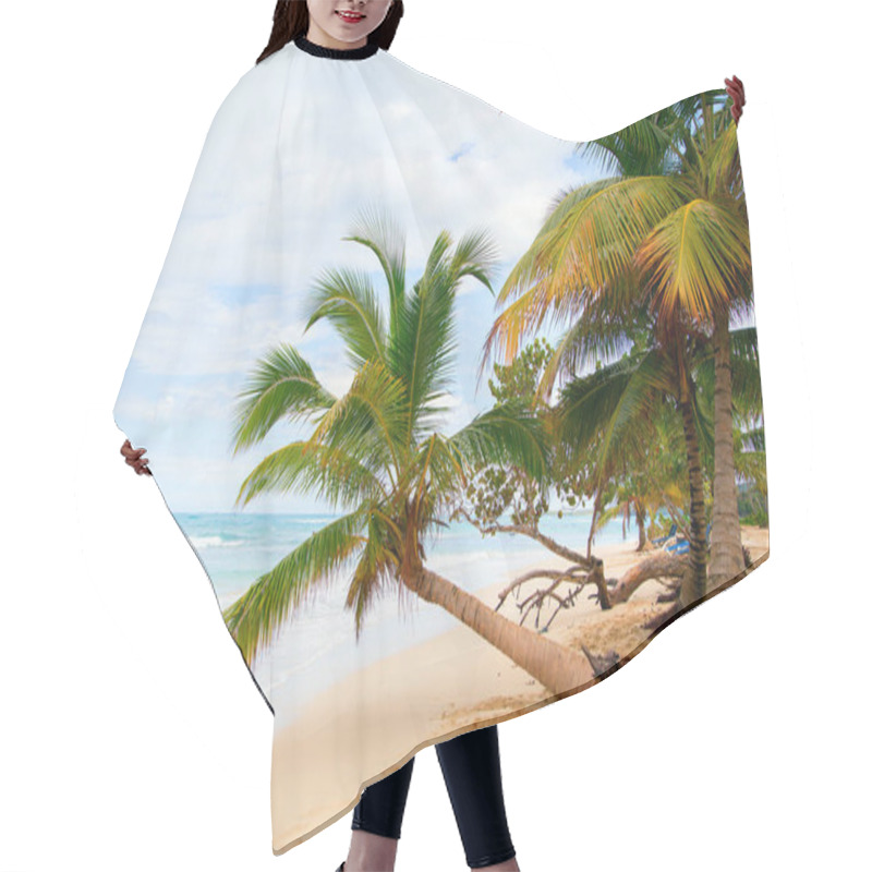 Personality  Beautiful View Of The Beach In The Atlantic Ocean.Horizontally. Hair Cutting Cape