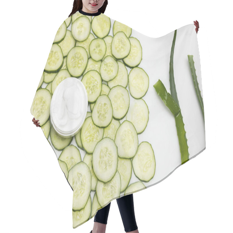 Personality   Cucumber Face Cream Hair Cutting Cape