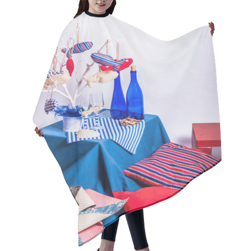 Personality  Decoration On The Marine Theme With Seashells Hair Cutting Cape