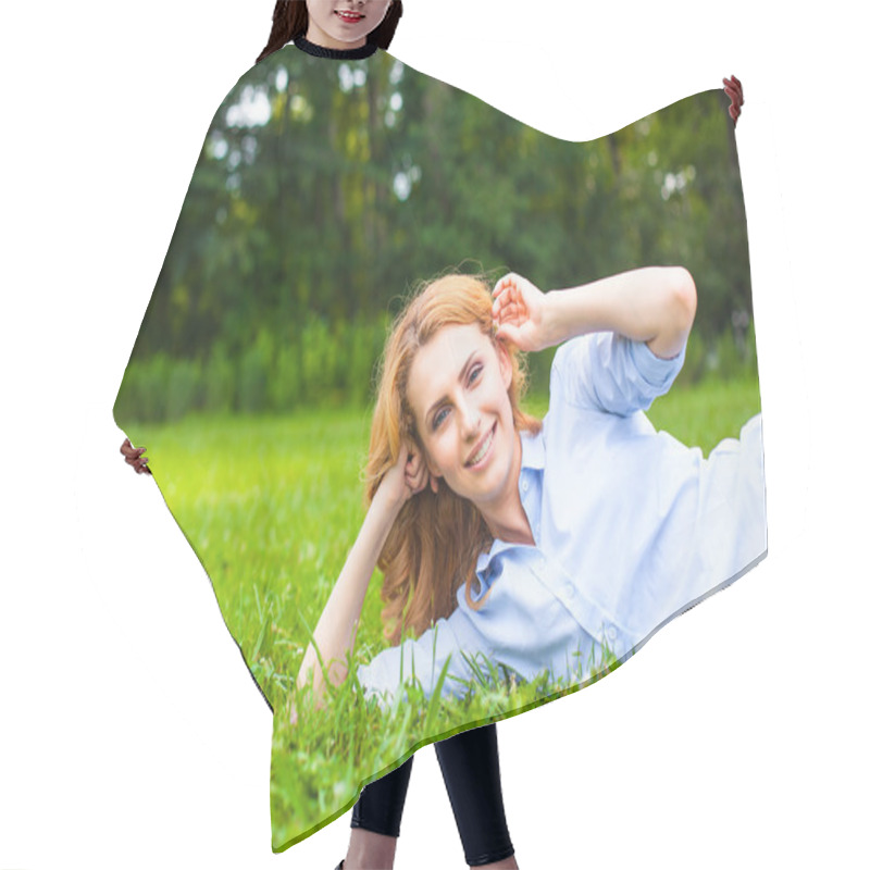 Personality  Beautiful Young Woman Relaxing In Grass Hair Cutting Cape