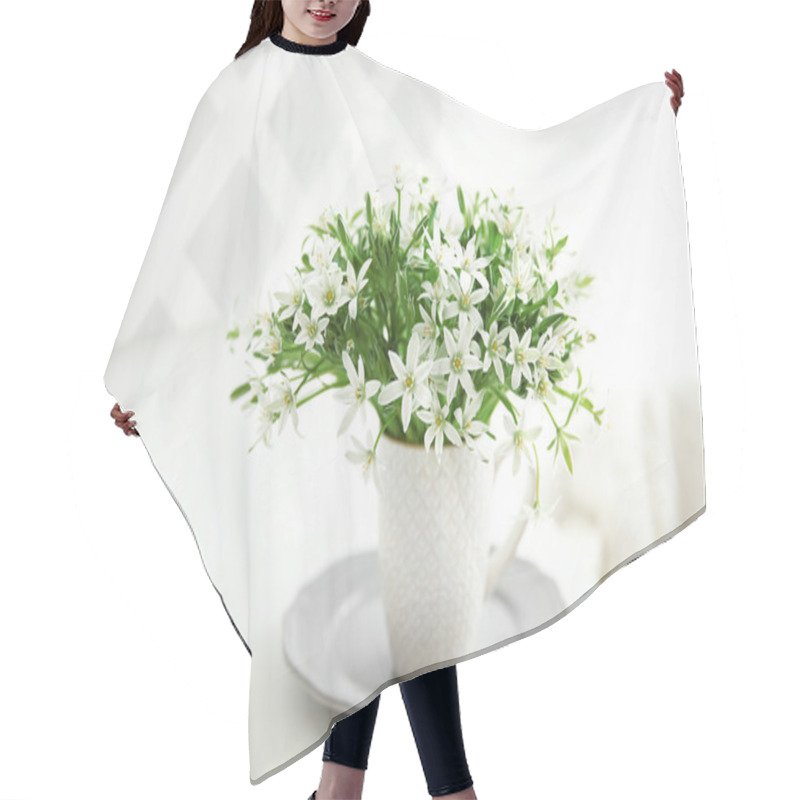 Personality  Bouquet Of Little White Flowers Hair Cutting Cape