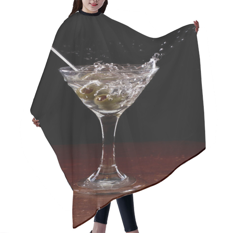 Personality  Martini Hair Cutting Cape